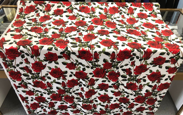 LAST PIECE: 2.6 MT  D&G Roses Amore Silk Satin, on White