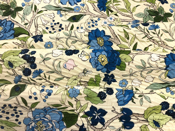 Silk Blend Floral Cloquè Jacquard, in Blue Rose