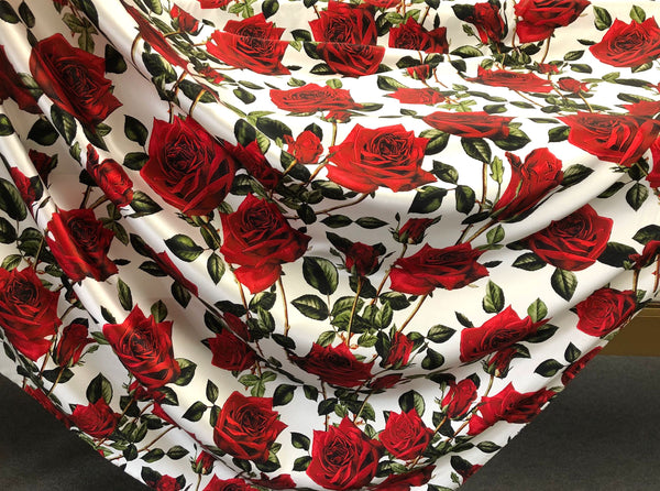 LAST PIECE: 2.6 MT  D&G Roses Amore Silk Satin, on White