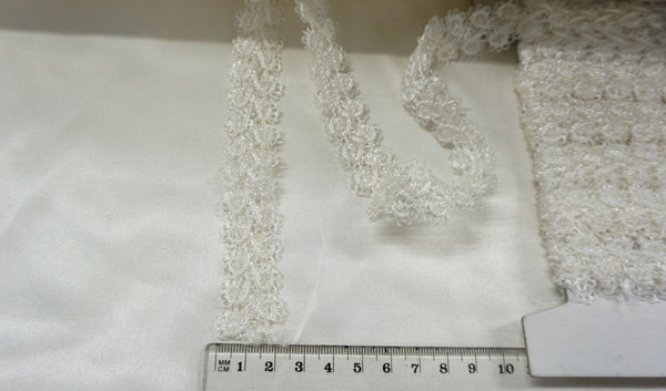 LAST PIECE: 2.95 MT  Delicate Cord Swirl Trim, Ivory
