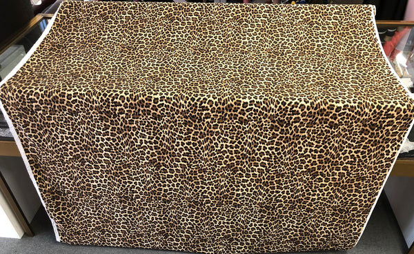 Leopard Animal Print on Fine Cotton Poplin