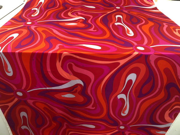 Silk Twill, Red