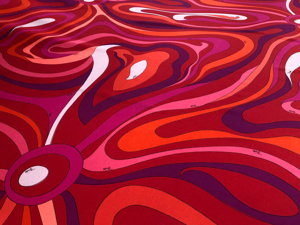Silk Twill, Red