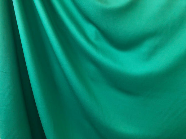 LAST PIECE: 2.95 MT  Crepe Satin, Emerald