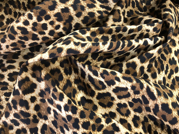 Leopard Animal Print on Fine Cotton Poplin