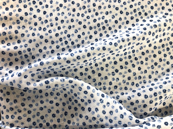 Blue Baby Daisy Fine Linen