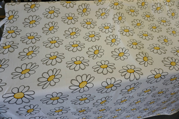 Daisy Pop Print on White Jersey