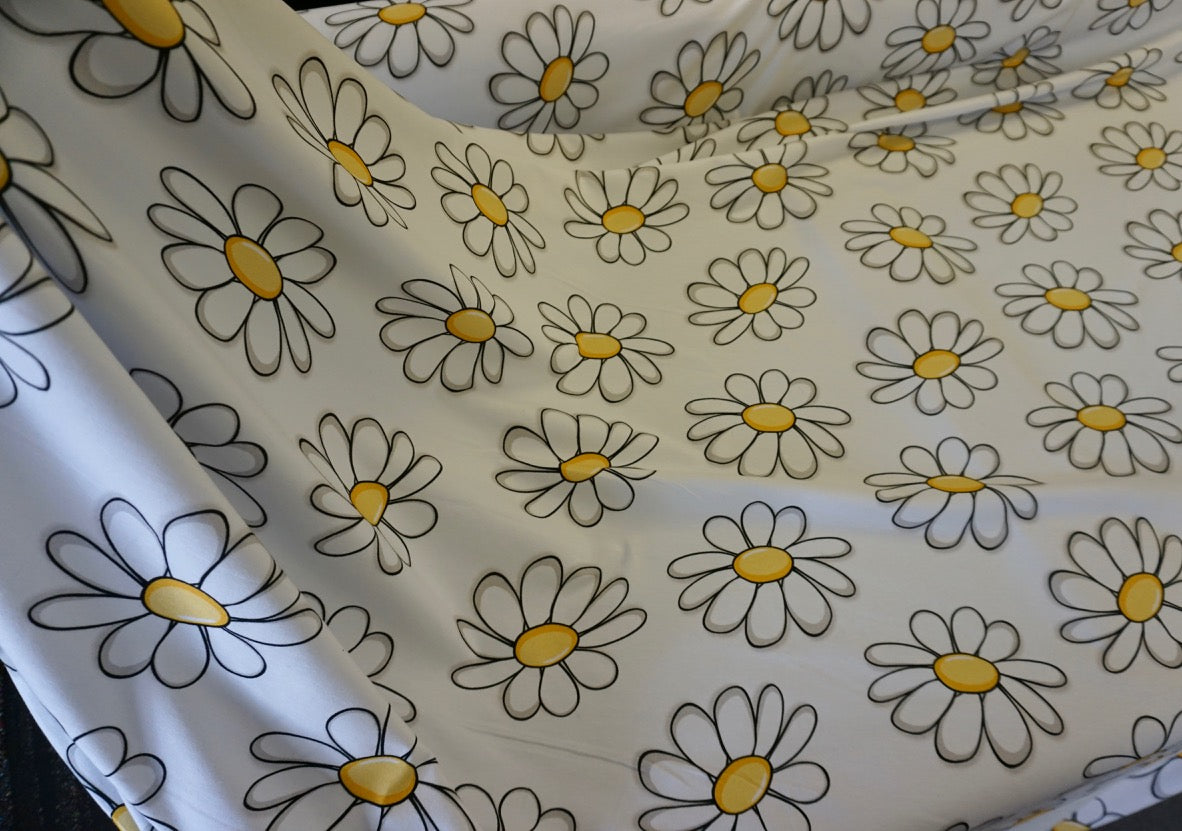 Daisy Pop Print on White Jersey