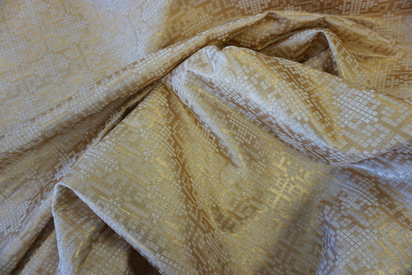 LAST PIECE: 1.0 mt Gold Geometric Jacquard Suiting