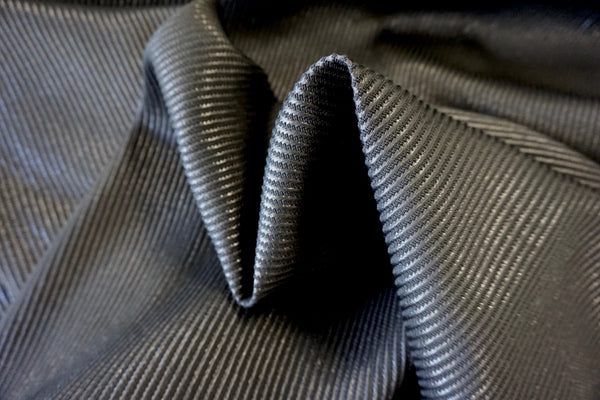 Ribbed Twill Italian Lamé Suiting, Black