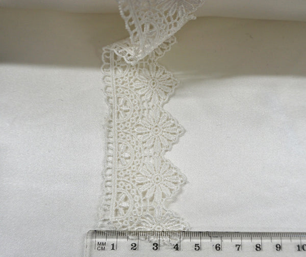 Daisy Guipure Lace Trim, Off White