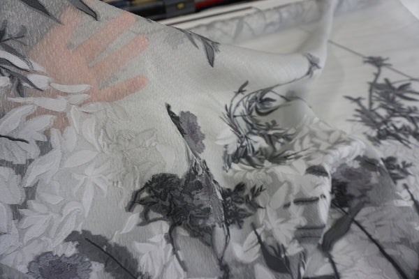 LAST PANEL- Silk Blend Coupè Jacquard Organza, Grey Scale