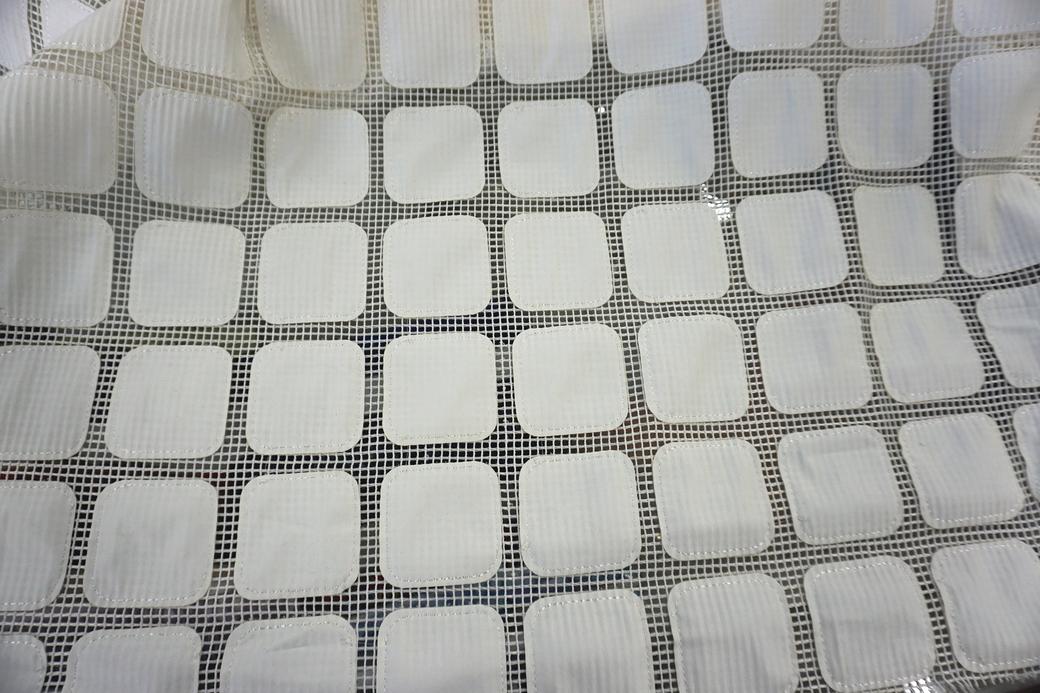 LAST PIECE: 1.4 MT  Off White Rounded Squares Appliquè on Mesh