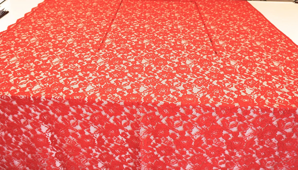 Scalloped Corded Italian Lace, True Red