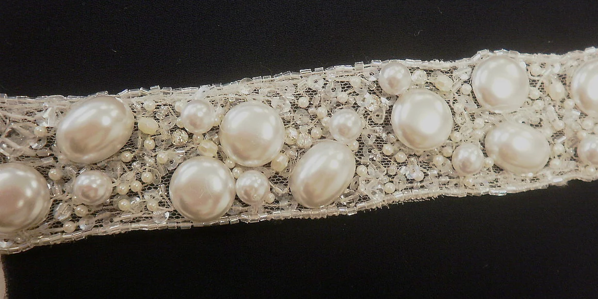 Flat 2025 pearl beads