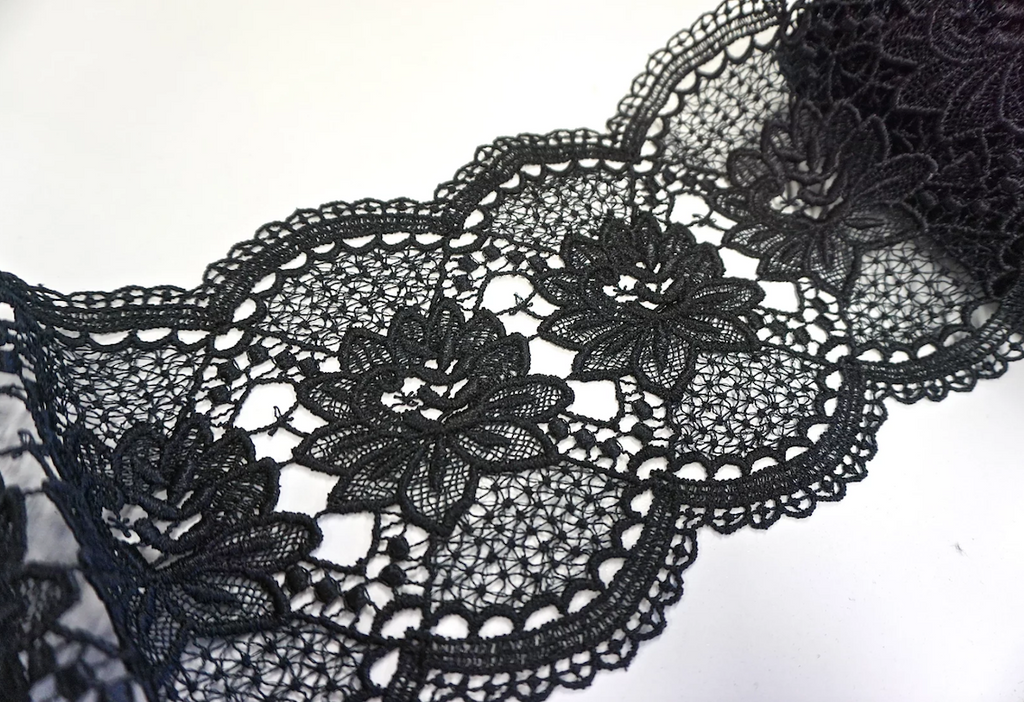 French Guipure Lace Trim, Black – Fabric Muse