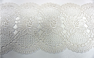 French Guipure Lace Trim, Ivory