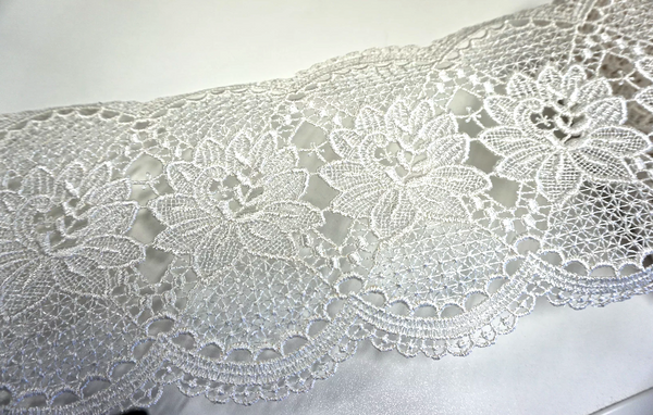 French Guipure Lace Trim, Ivory