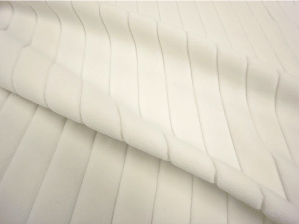 LAST PIECE 2.15 MT  Raised Rib Heavy Cotton Velvet, White Luxe