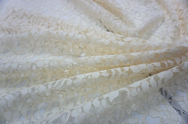 Scalloped Corded Lace, Ivory Cream