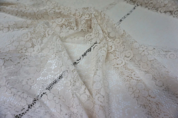 Retro Motif Lace, Ecru Beige