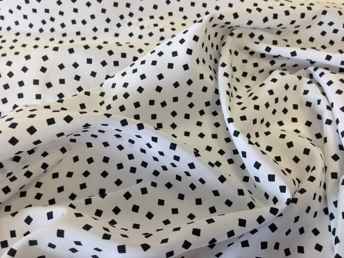 LAST PIECE: 0.95 MT  Black & White Scatter Box Print on Poplin