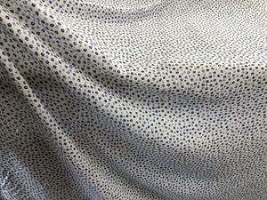 Blue Baby Daisy Fine Linen